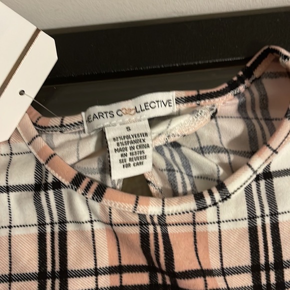 Top - Picture 3 of 5